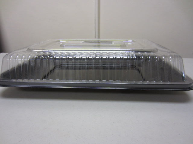 SERVING TRAY WITH LID